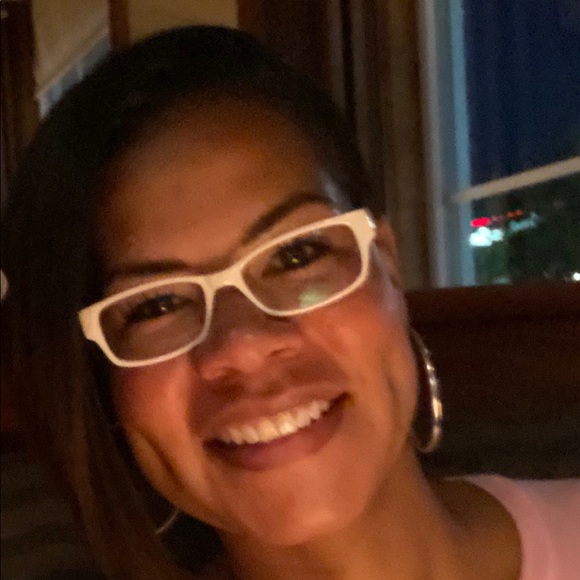 Meet your Posher, G. - Picture 1 of 1